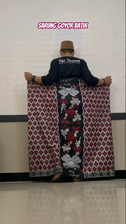 Sarung Goyor #santriwati #santri #sarung #sarungbatik #kyai #gus #majlis #ngaji #nu #ngaos #gusbaha