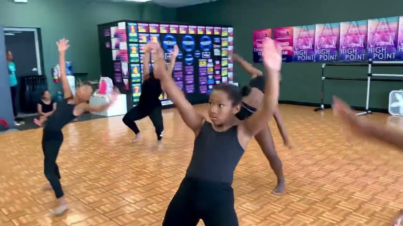 Stand Up-Cynthia Erivo (Bria greenwood choreography)