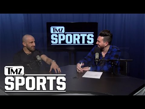 Alexander Volkanovski Talks UFC 273, Max Holloway, Conor McGregor, and More | TMZ Sports