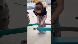 #ManureSpreader #ManureSpreaderTruck #MultiPurposeMachine tractor joinladies videos super talent 🚜🚜👍