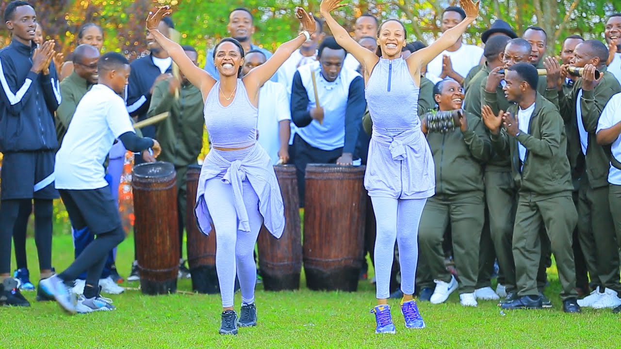 TWASUYE INYAMIBWA MU MYITOZO❤️NGWINONDEBE na bagenzi be bariteguye CYANE|Umubonjyo w'igitaramo cyabo