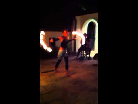 Fire Fan, Didgeridoo
