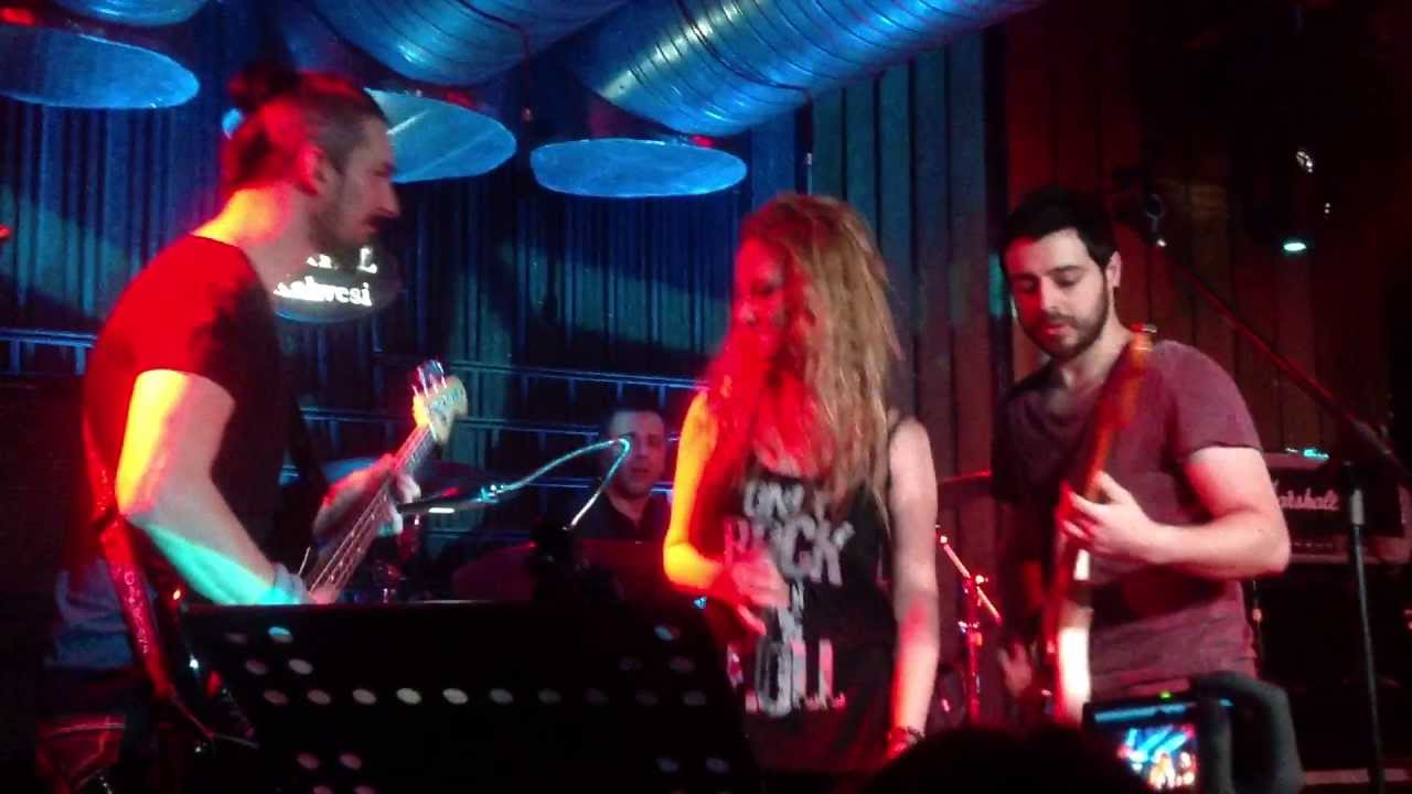 Bırak Kadının Olayım - Cemre KABAS ( Bas Gitar Koray Candemir)