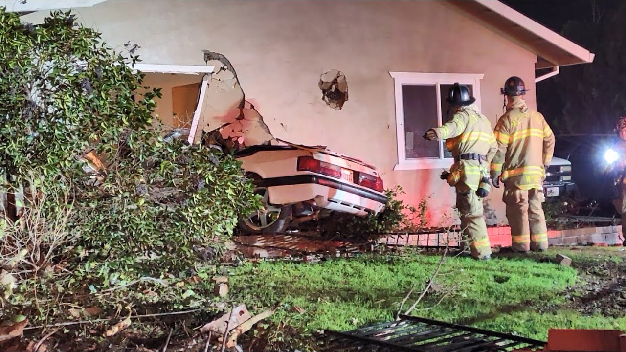 Driver Crashes Through Fence and into Home in North Highlands - YouTube