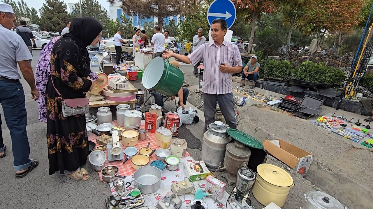 Эски бозорда рузғор буюмлари нархи. Хамма нарса бор. Бозор айланамиз. 
