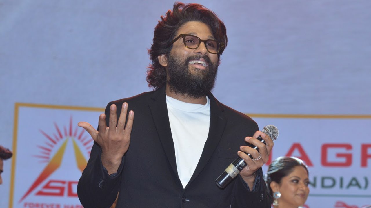 Allu Arjun Speech At Varudu Kaavalenu Pre - Release Event | TFPC