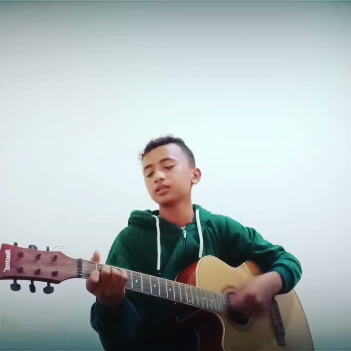 (SEHARUSNYA AKU)   COVER GALIH .....             [Story wa]