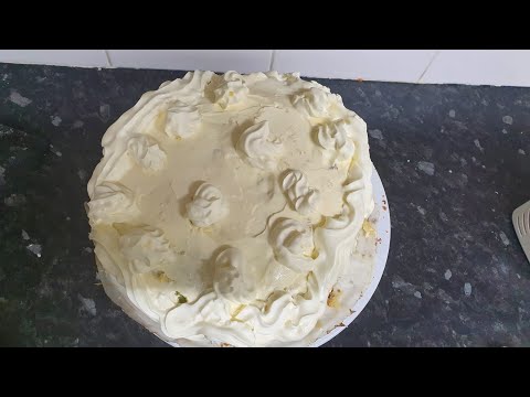 Video: How To Make A Savoy Sponge Cake