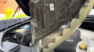 How To Change The Headlight Of An Audi Q7 2014 Left Front Light Embly Removal And Replacement