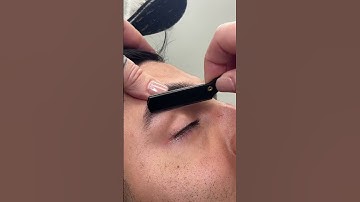 ASMR Eyebrow Razor Clean-up