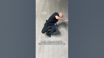 Three step footwork over knees // by Intact