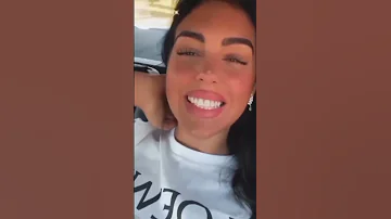 Georgina Rodriguez Kiss 