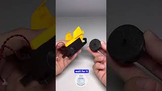 I Built a Fully Functional Tiny Forklift! 🚜💨