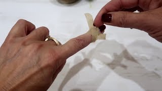 Крепкая повязка из ЛЕЙКОПЛАСТЫРЯ Крепкая повязка из ЛЕЙКОПЛАСТЫРЯ