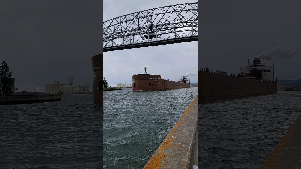 Largest Ship on the Great Lakes Paul R. Tregurtha - Sound Up! 