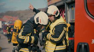 Aua - Haus Brennt, Hinter Den Kulissen Einer Feuerwehr-Übung