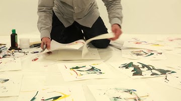 Sadaharu Horio Performance "Manipulating the Air"