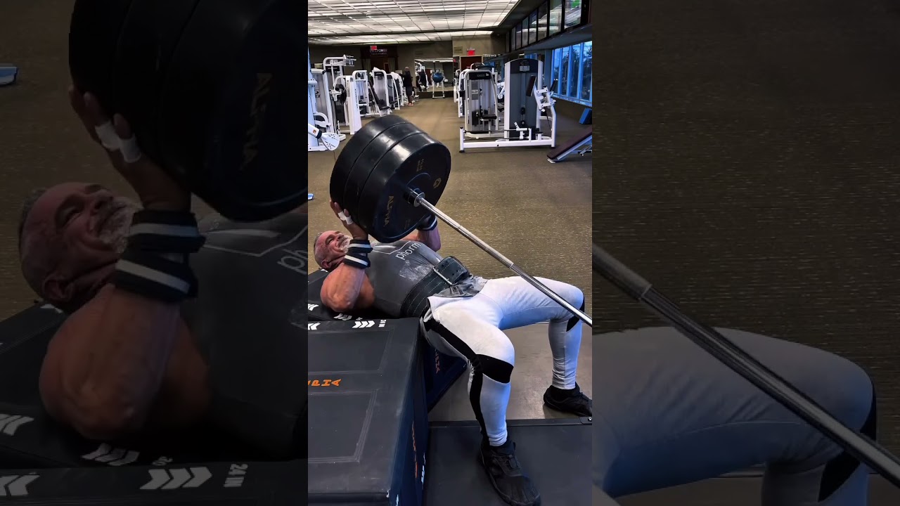 If you’re trying to put on some chest mass, try these t-bar incline presses to do just that.