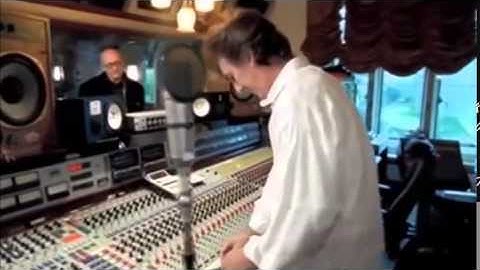 ♫ George Harrison - Stuck Inside a Cloud ♫