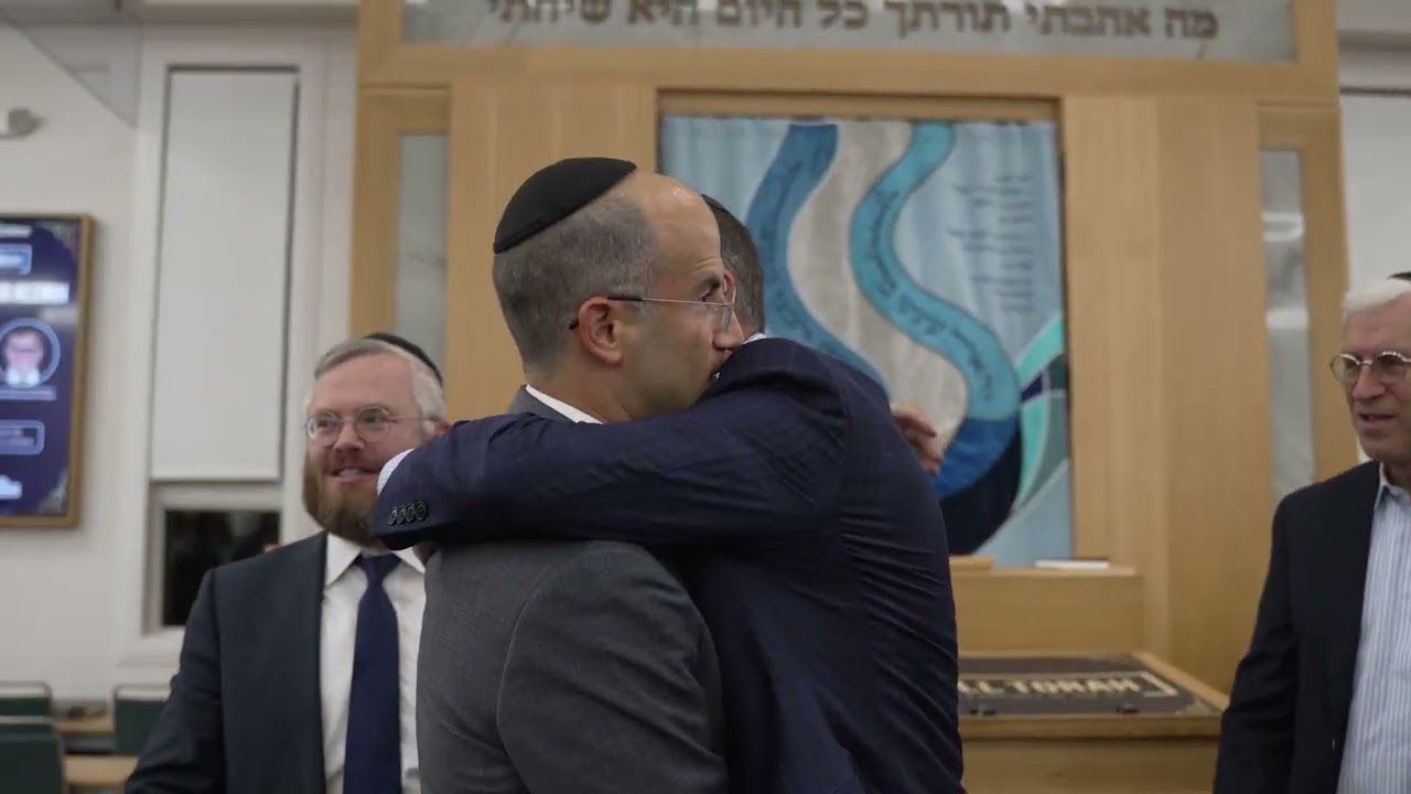 HIGHLIGHTS: Siyum Seder Nezikin with Rabbi Lebowitz & Rabbi Farhi