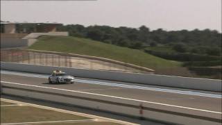 Mercedes-Benz SLS AMG  F 1 TM Safety Car in Action