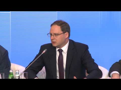Пленарная сессия «Экономические