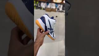 Sepatu Voli Asics Sky Elite Ff