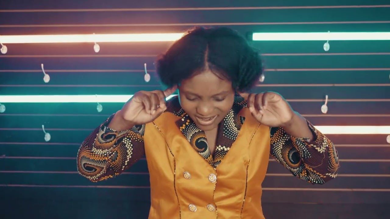 ⁣Estha Niyokwizera  TUPENDANE SOTE (Official Video)