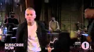 Eminem   Berzerk Live For BBC Radio 1
