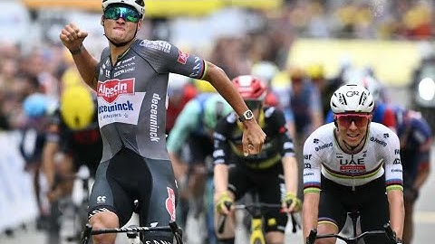 🚴 Tour de France – Étape 2 : Van der Poel bat Pogacar au sprint et s’empare du Maillot jaune !