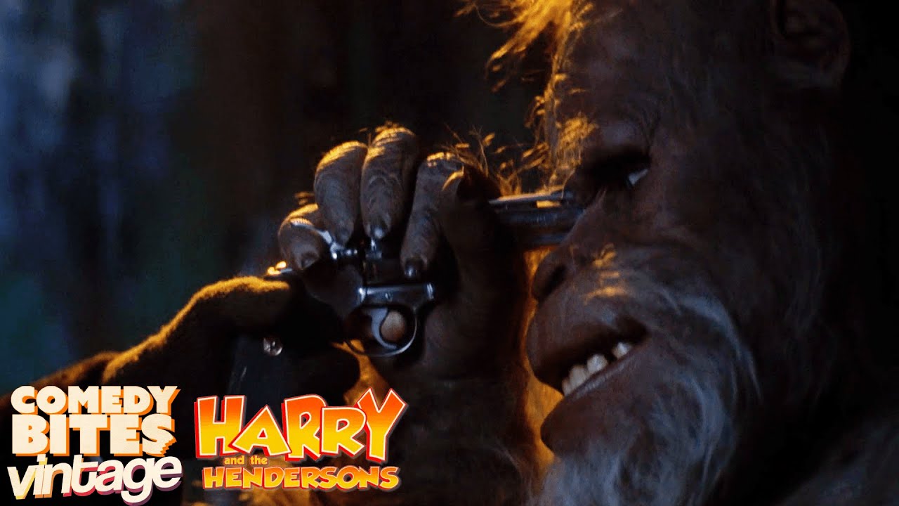 Bigfoot Battles with Hunter! | Harry and the Hendersons (1987