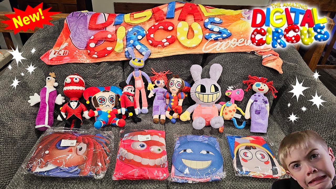 New The Amazing Digital Circus Plush, Costumes, & Blanket! 