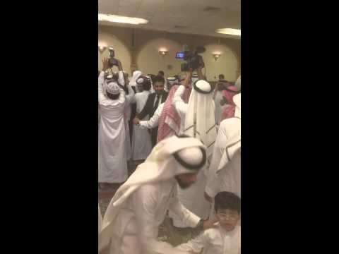 أبو سراج احط عيني في عينى