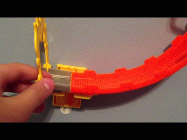 🏷️【Tudo Sobre】→ Hot Wheels Wall Tracks - Pista Demolição Total - Mattel