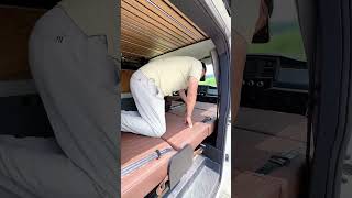 A small campervan around 100,000 RMB suitable for 2 people, perfect for transportation, fishing
