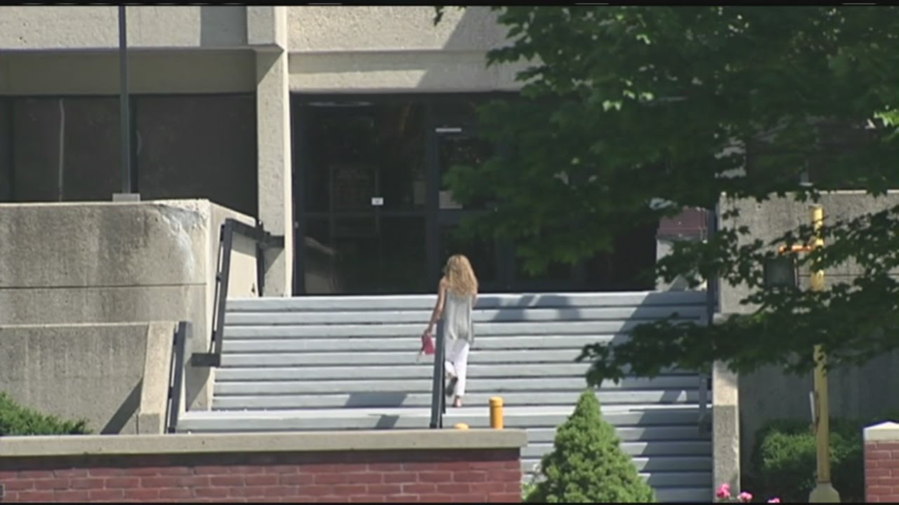 What you need to know before you co-sign a student loan