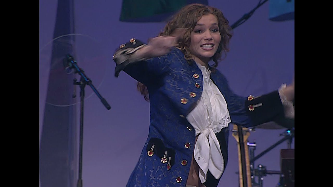 LIVE: CAPTAIN HOOK - CH!PZ (2004) @ Het Feest van Sinterklaas