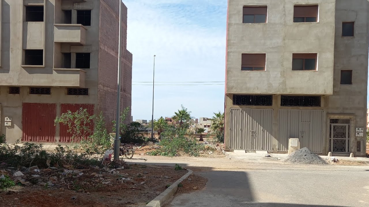 بقعة الأرضية للبيع 95متر تجزئة بوقنادل محفظة ثمن مناسب 0682362090 مصطفى ولد شعب مرحبا بكم