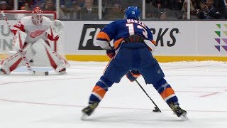 Red Wings, Islanders settle it in a shootout