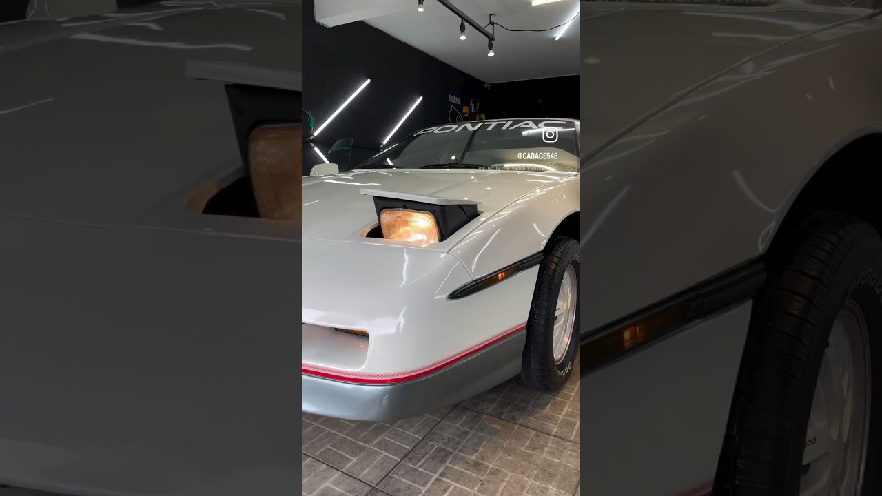 Único no 🇧🇷 Indy Fiero, PaceCar participou das corridas de Indianápolis 🇺🇸 By: studio garage546