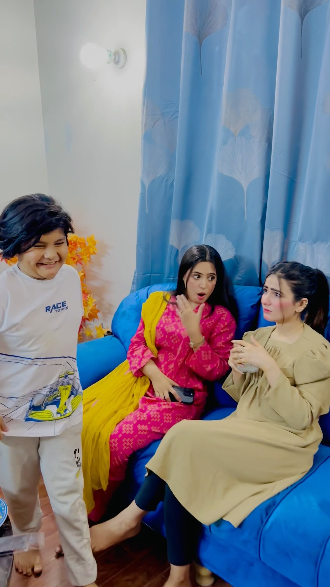 Yhi sb sy mazak ? #funny #comedy #entertainment #chotaalivlogs #trendingshorts