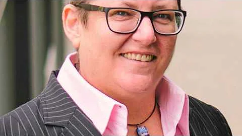 Dr Julia Pitcher: Childhood brain development afte...
