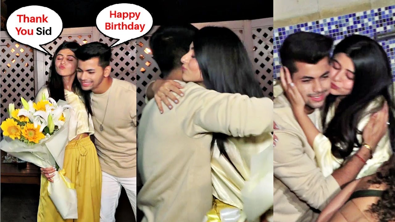Siddharth Nigam Cute Moment Giving Flowers To Yesha Rughani On Her Birthday