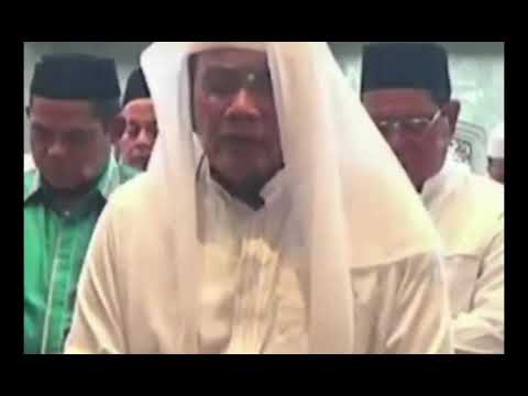 MERDU suara Haji Rhoma Irama jadi Imam Sholat