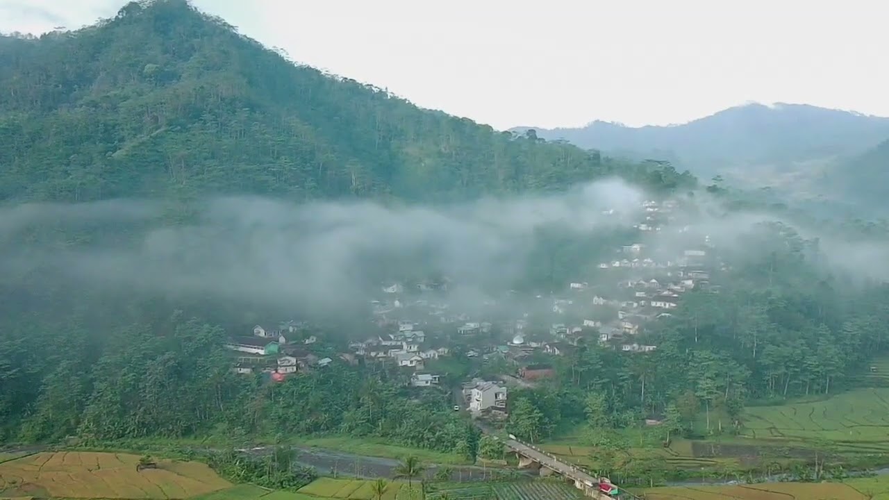 Keindahan Negeri yang tersembunyi, di desa pasegeran, kec padanarum, Banjarnegara