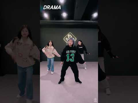 에스파(aespa) - <strong>DRAMA</strong>(드라마) | 커버댄스 | challenge | 챌린지 | TEAM A | 토요GIRLS KIDS (고학년 B <strong>CLASS</strong>) [와와댄스마포본점]