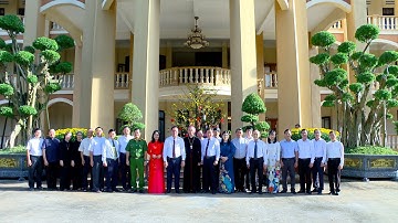 Chủ tịch UBND tỉnh Võ Tấn Đức thăm, chúc Tết các tổ chức tôn giáo