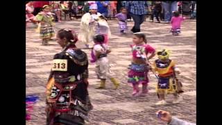 Tiny Tots - 2012 Hunting Moon Pow Wow - PowWows.com