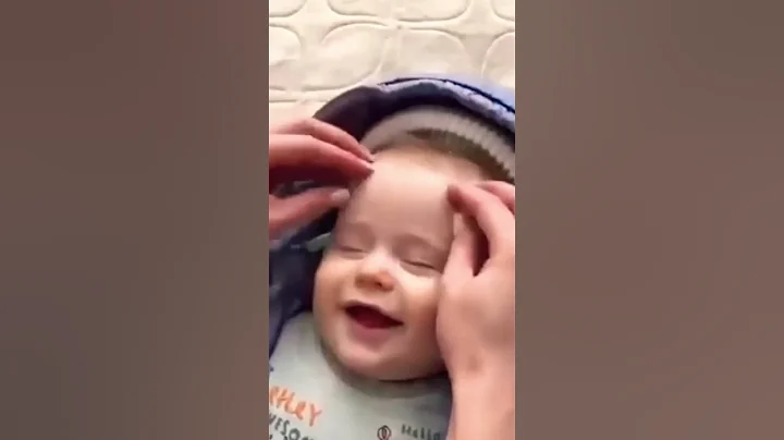 BABY RESPONSES TO BEING TOUCHED WITH LOVE