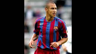 Quizz sur certaines legendes du foot mondial #Paolo Rossi Recoba Larsson